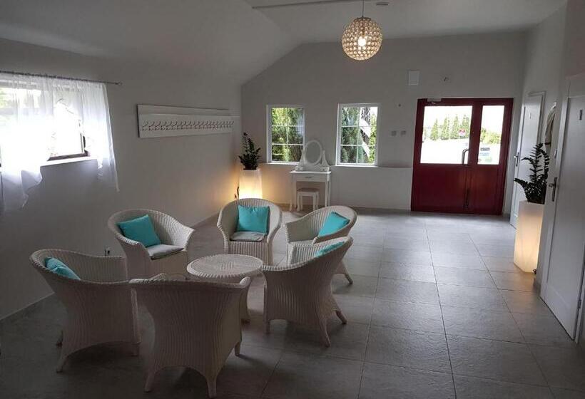 Отель Centrum Ulan Spa