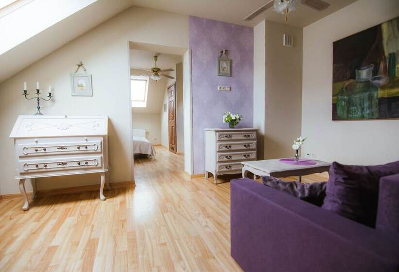 هتل Dwór Konstancin