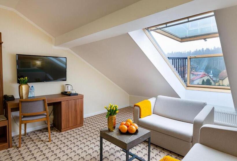 هتل Verde Montana Wellness & Spa