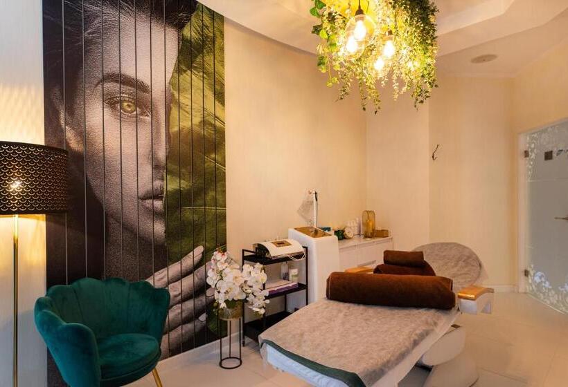 هتل Verde Montana Wellness & Spa