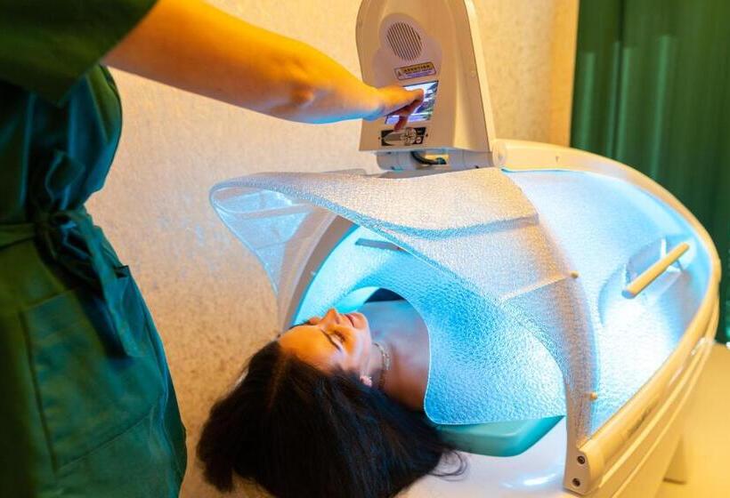 هتل Verde Montana Wellness & Spa