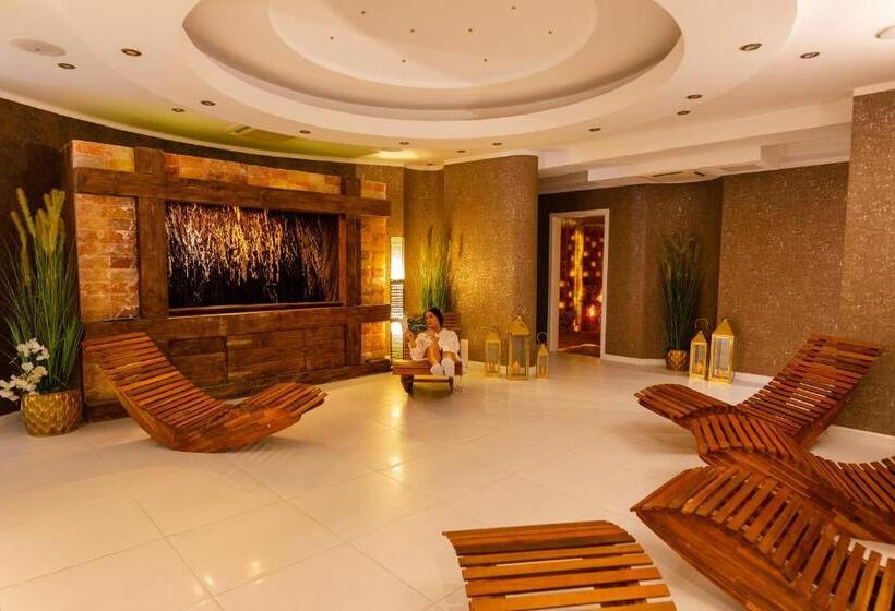 هتل Verde Montana Wellness & Spa