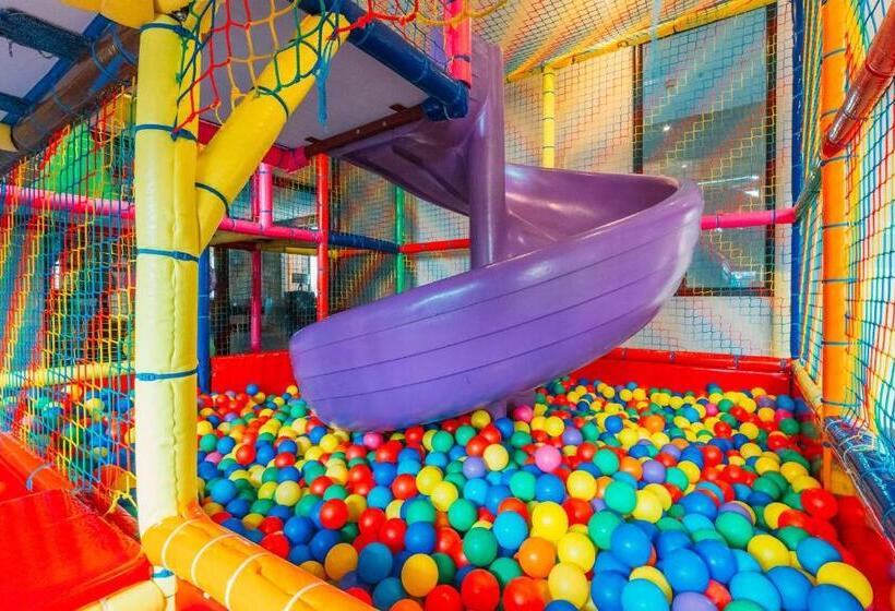 Mikołajki Resort Hotel & Spa Jora Wielka