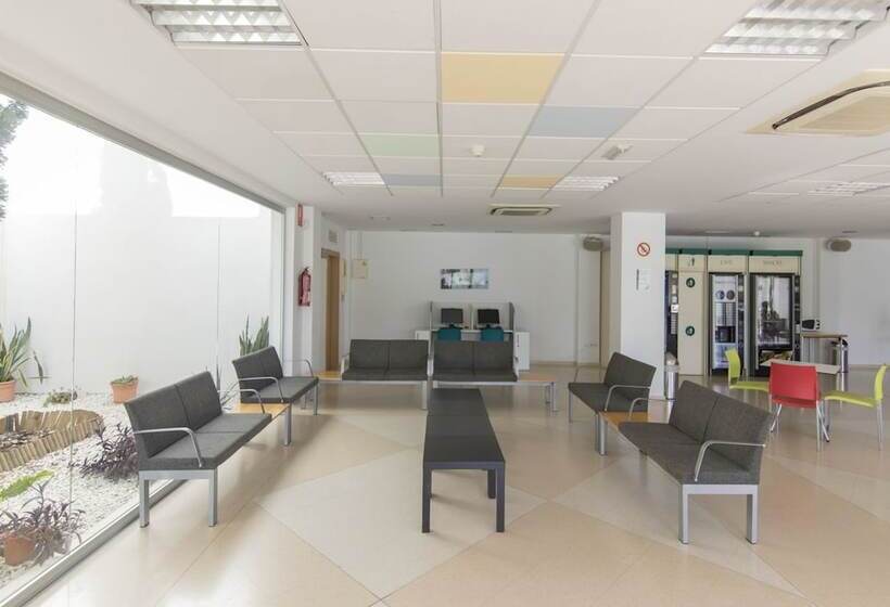Torremolinos Inturjoven Youth Hostel
