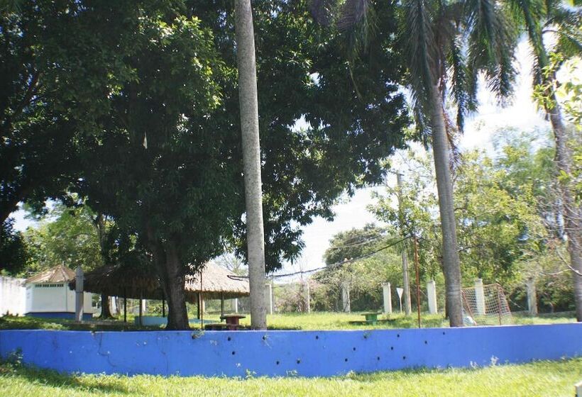 هتل Y Parque Acuatico Agua Sol Alegría