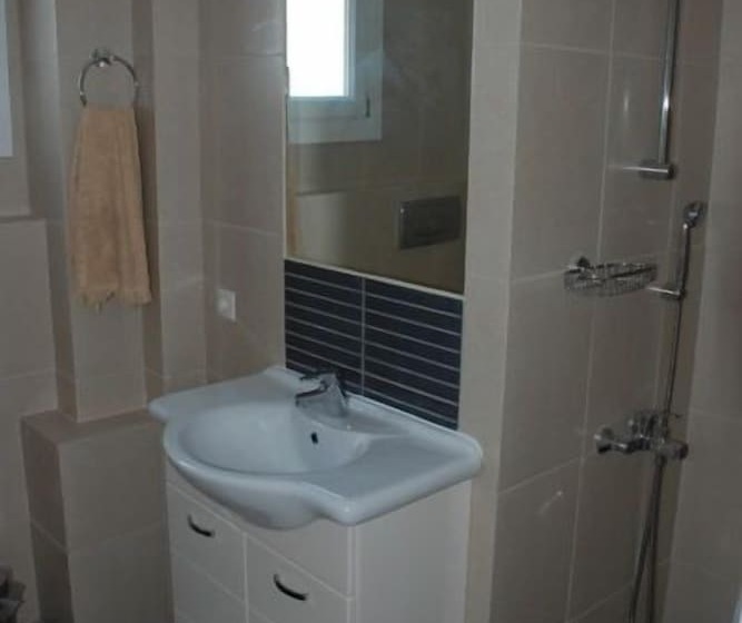 هتل Andros Prive Suites