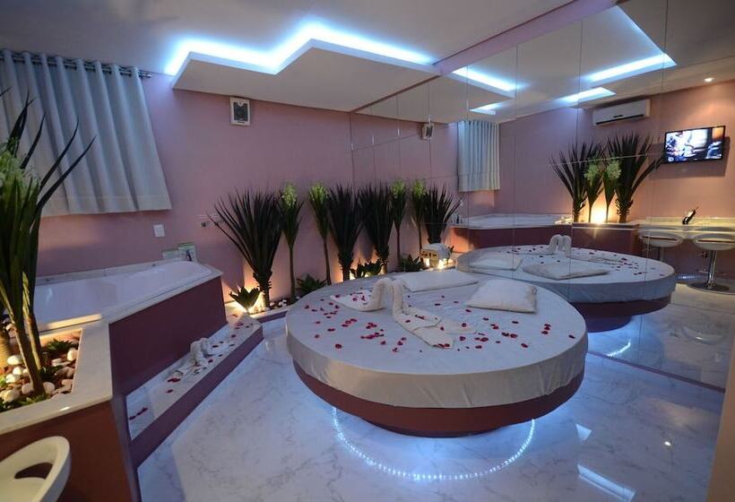 Motel Paradiso Fantasy   Adults Only