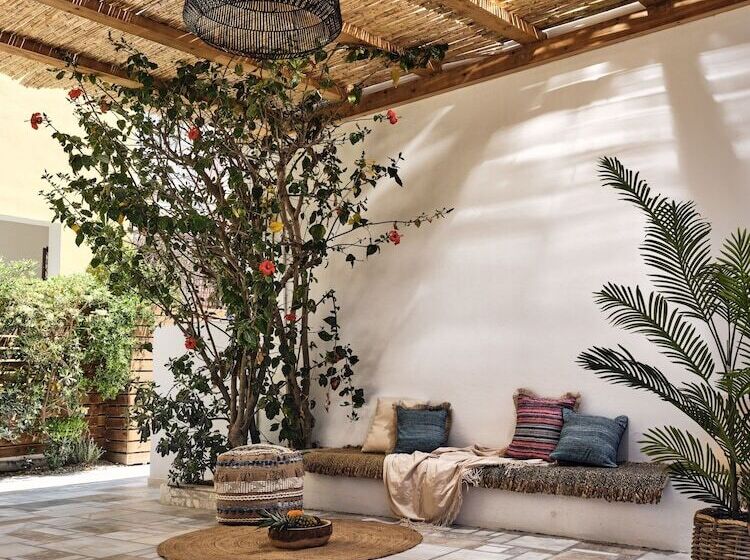 پانسیون Shellona Rooms & Apartments