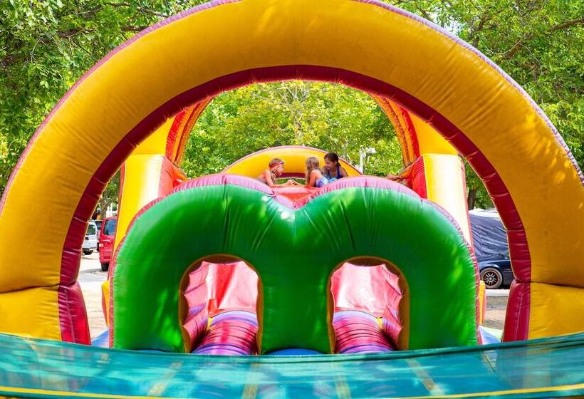 Курорт Pelso Camping