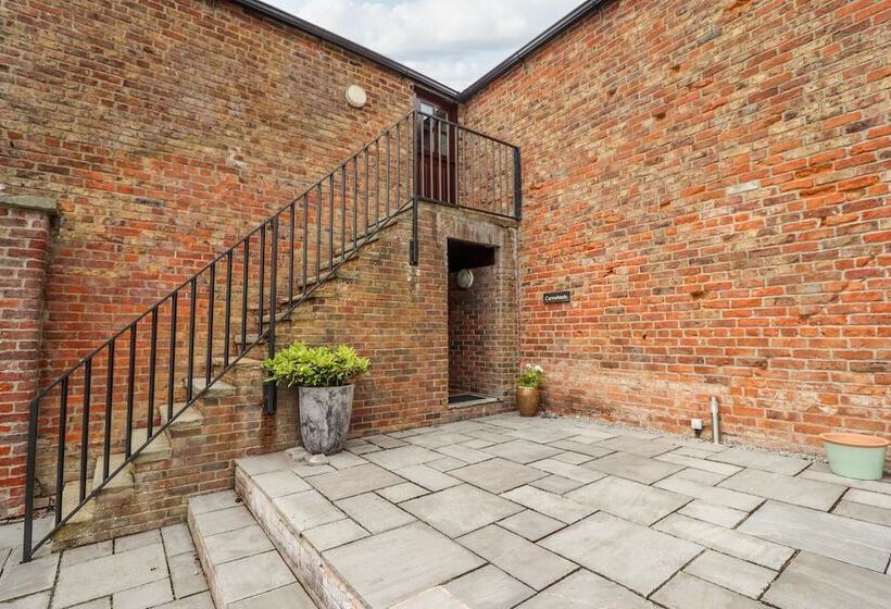 Cartwheels Cottage