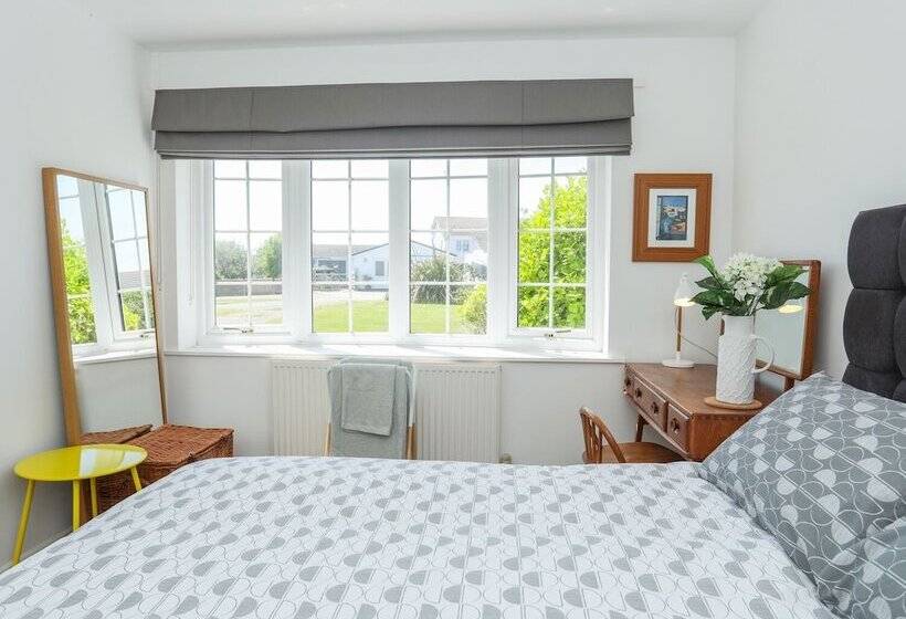 Cwtch Cottage