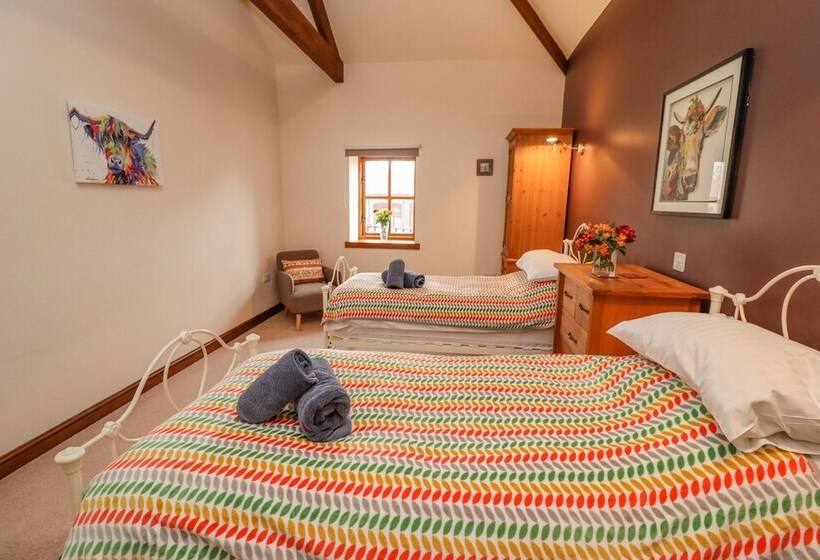 Furrows Cottage