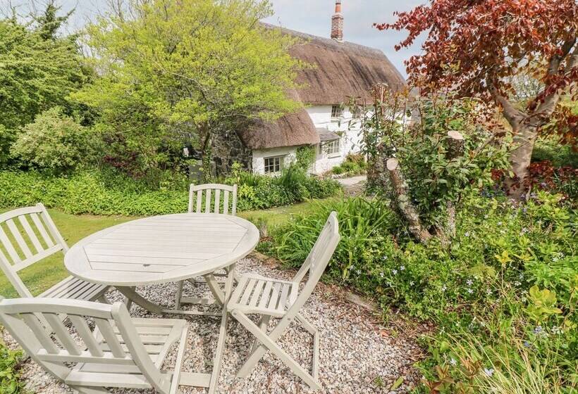Clahar Cottage