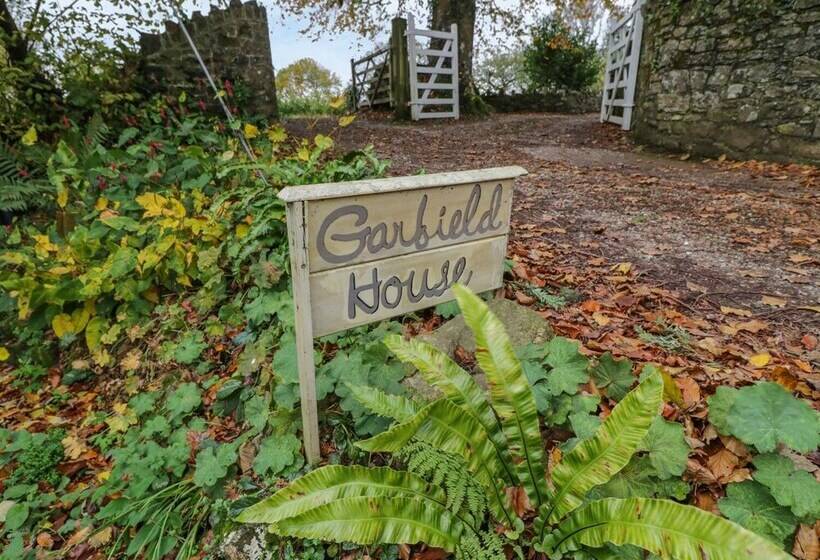 Garfield House