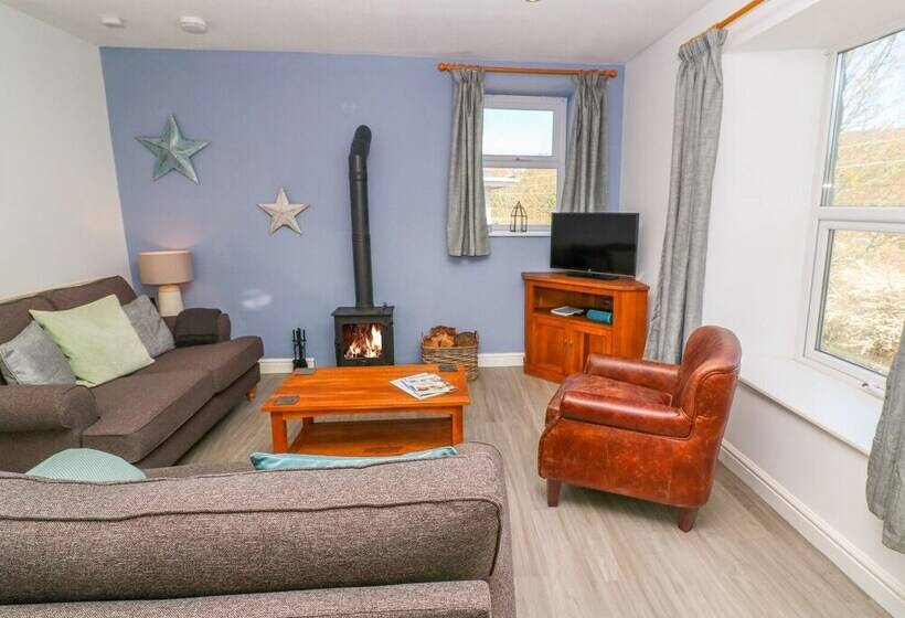 Glenmount Cottage