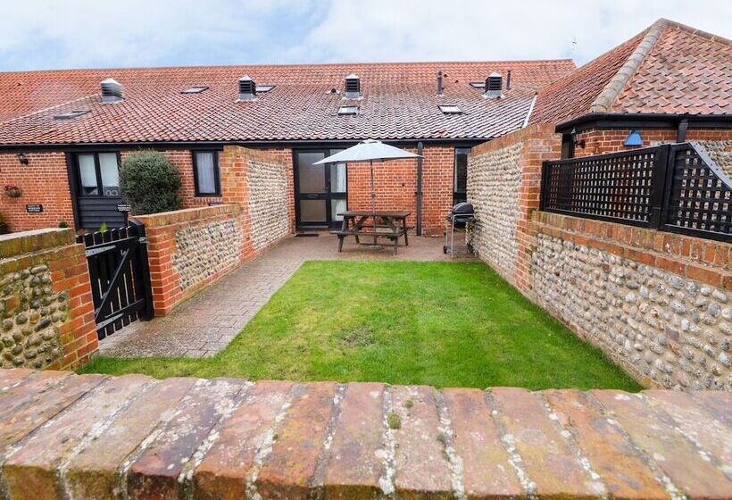 Hitchens Cottage