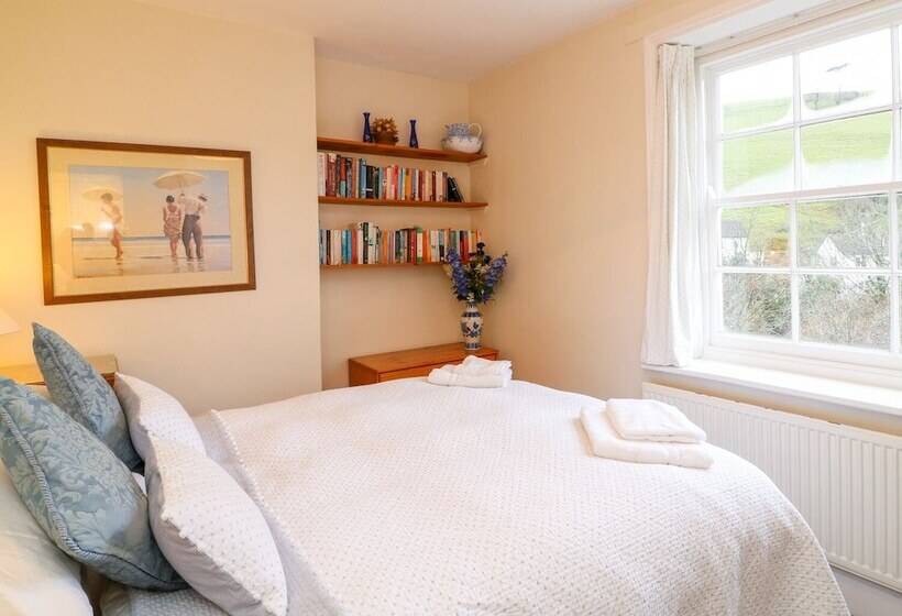 Jasmine Cottage