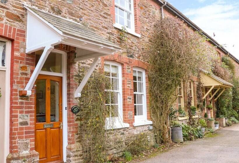 Jasmine Cottage