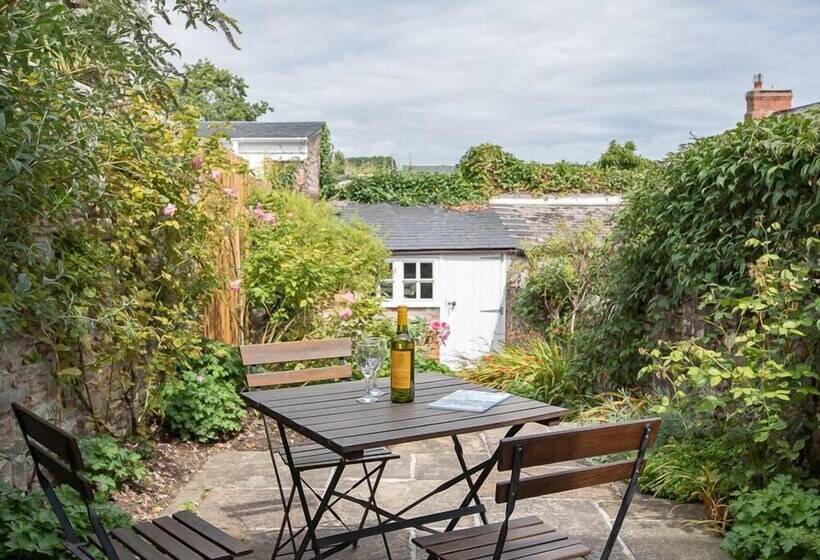 Jot Cottage