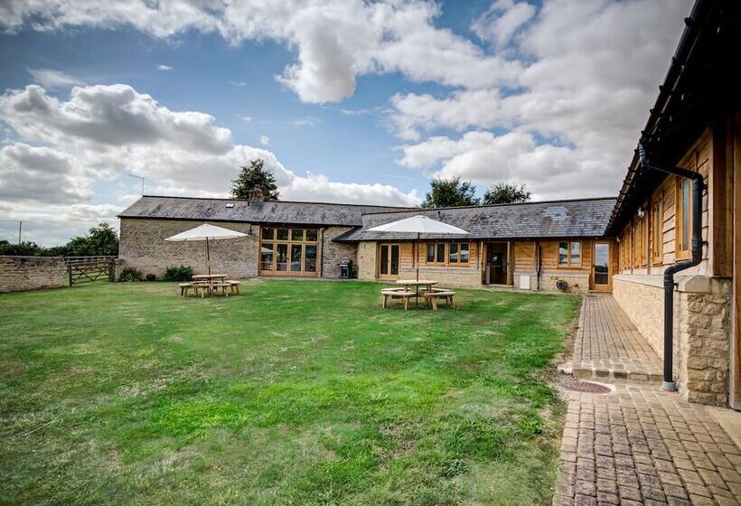 Lower Farm Barn