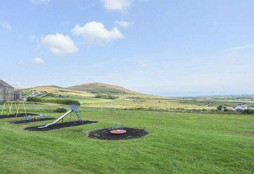 Pen Y Groes