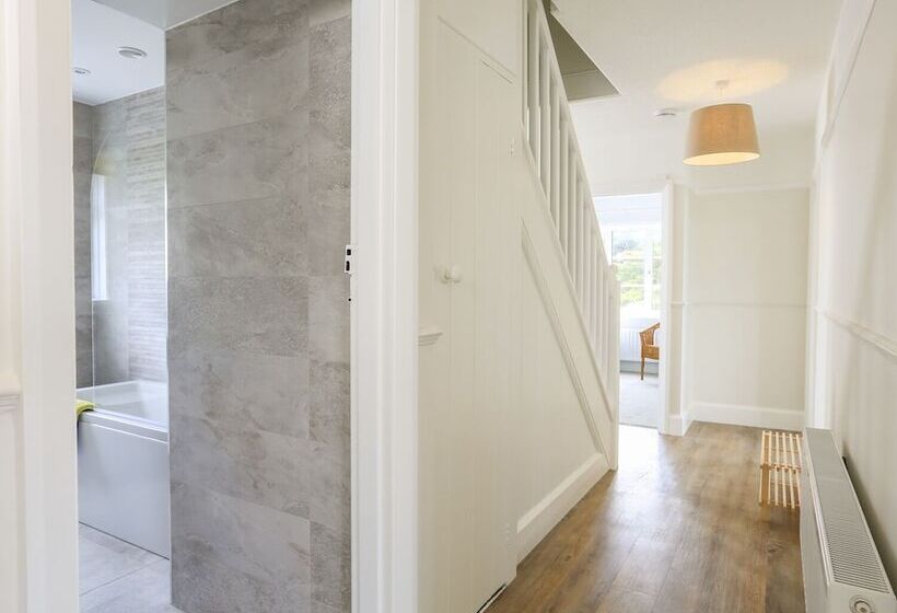 Woolmancliffe