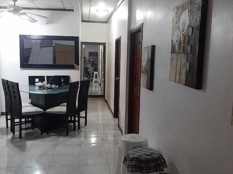 هاستل Mignay Backpacker