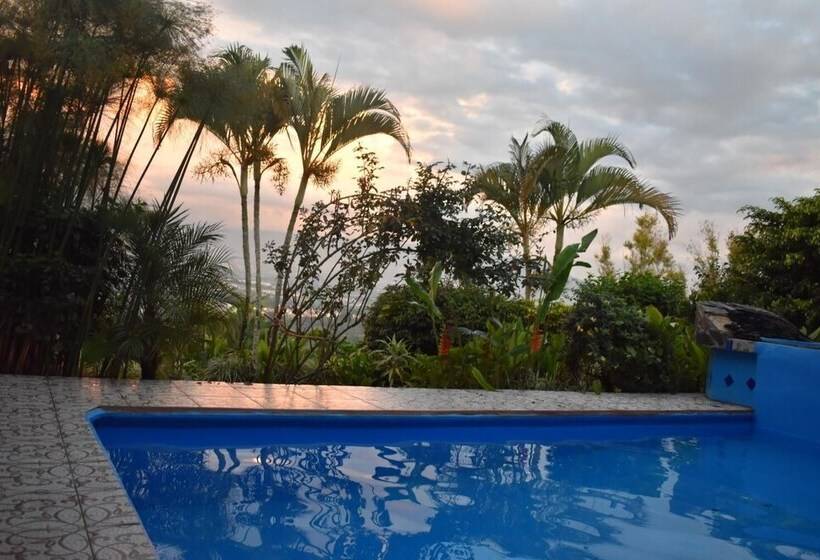 مبيت وإفطار Loma Tranquila