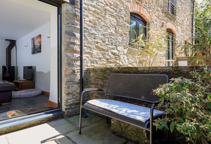 Cowslip Cottage