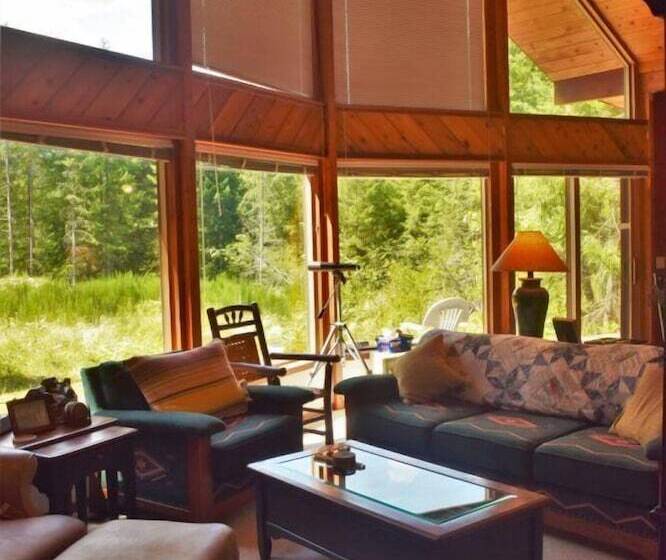 Goat Rocks Retreat