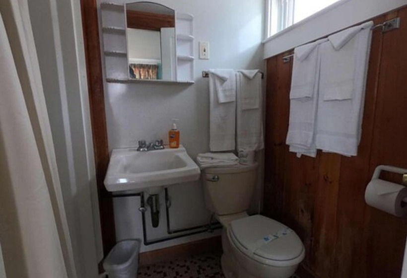 Oceana Cottages