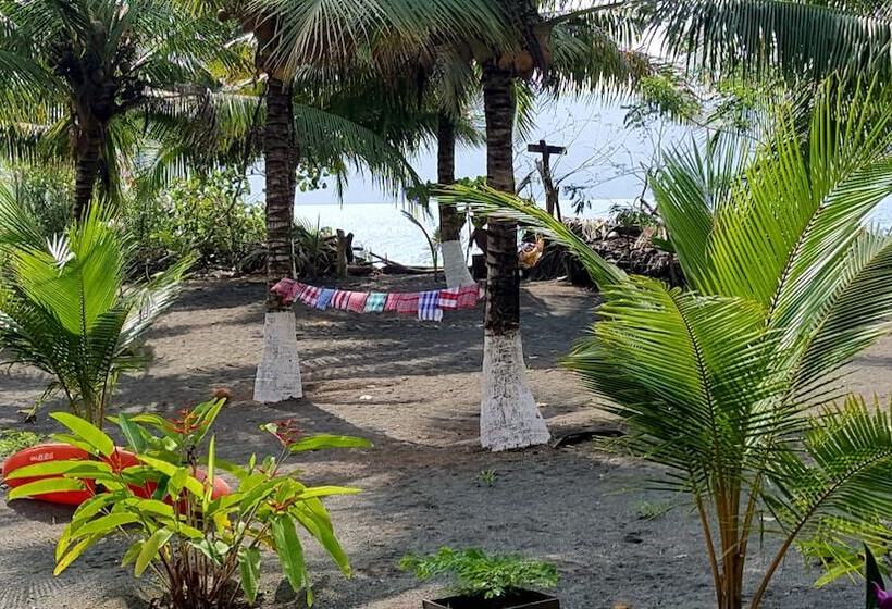 پانسیون Cabaña Kirita