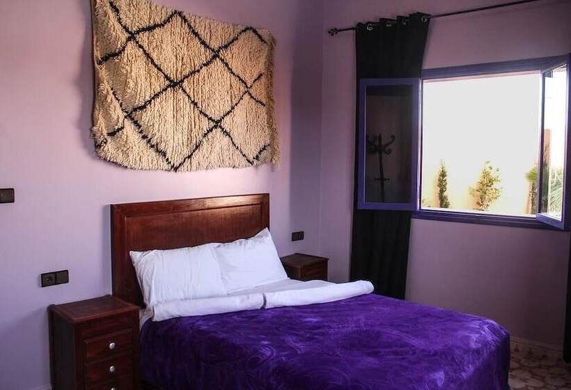 پانسیون Dar Iziki