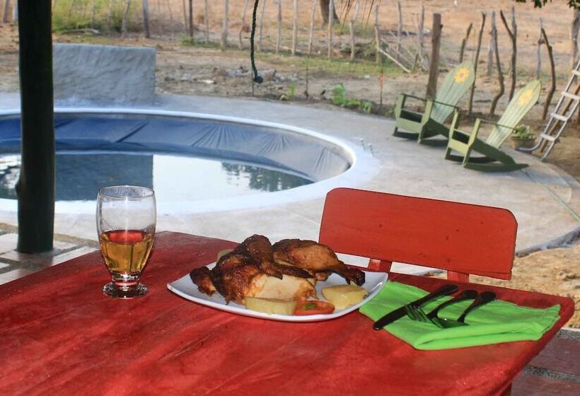 پانسیون Ecogranja Akiez