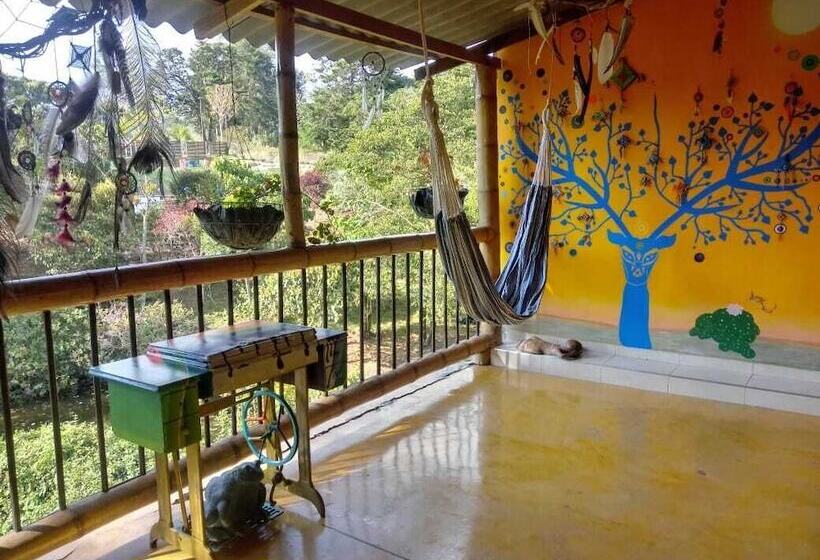 پانسیون Posada Aguanile Finca La Diana