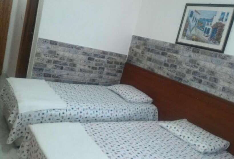 Ada Motel