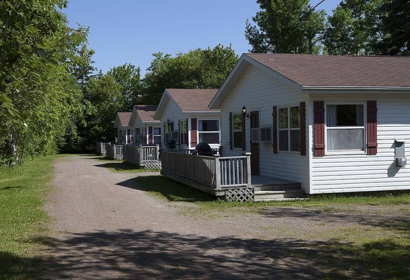 Anne S Windy Poplars Cottage Resort