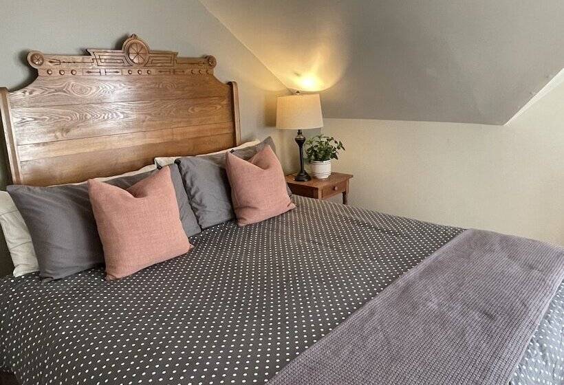 צימר Lareau Farm Inn