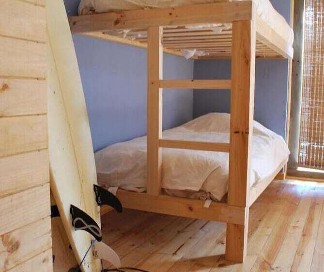 مبيت وإفطار Natural Surf Lodge