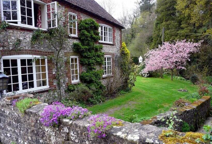 مبيت وإفطار Bridge Cottage