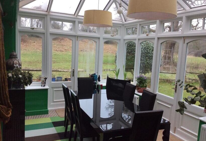 مبيت وإفطار Bridge Cottage