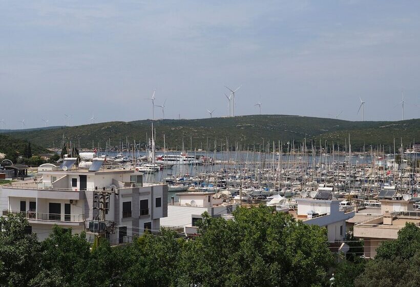 Deniz Otel