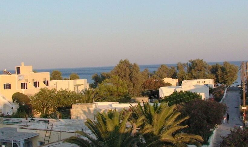 Evelina Beach Pension A Breath Away From The Black Beach Offer Plenty Of Accommodation Type To Suit