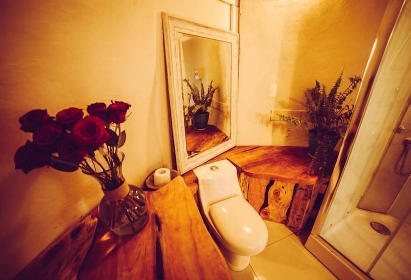 פונדק Refugio Capullos De Luna