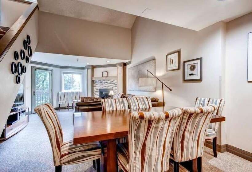 هتل 4 Bedroom Ski In, Ski Out Mountain Vacation Rental Located Next To Historic Main Street In Downtown