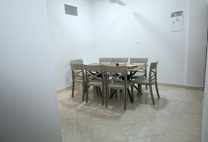 هتل Ayenda Torre 2