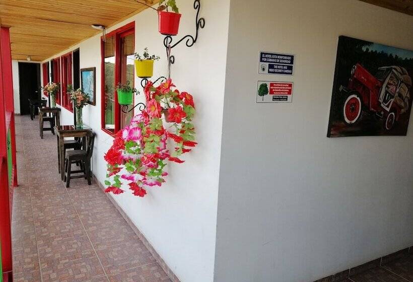 هتل El Balcón De La Villa