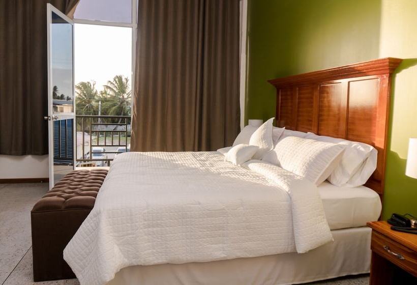 هتل Caribbean Inn