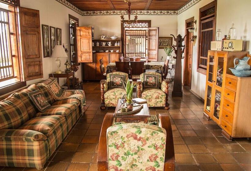 هتل Delirio Campestre