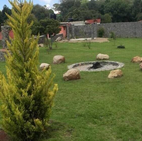 בית מלון כפרי Casa De Campo Y Cabañas Los ángeles